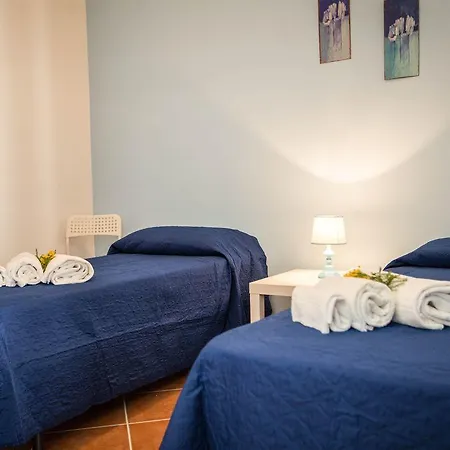 Gli Archi A 100 Metri Dalla Vakantiehuis Castellammare del Golfo