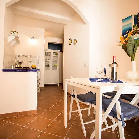 Gli Archi A 100 Metri Dalla Vakantiehuis Castellammare del Golfo
